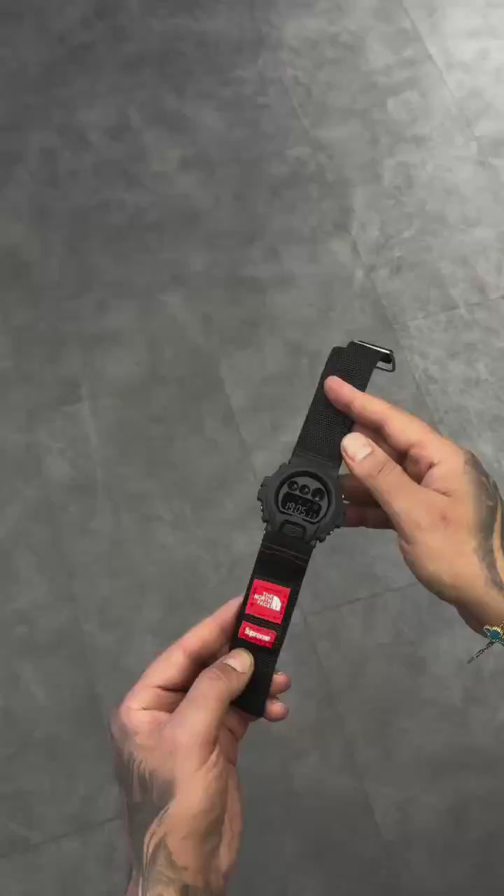 G SHOCK X SUPREME X NORTH FACE