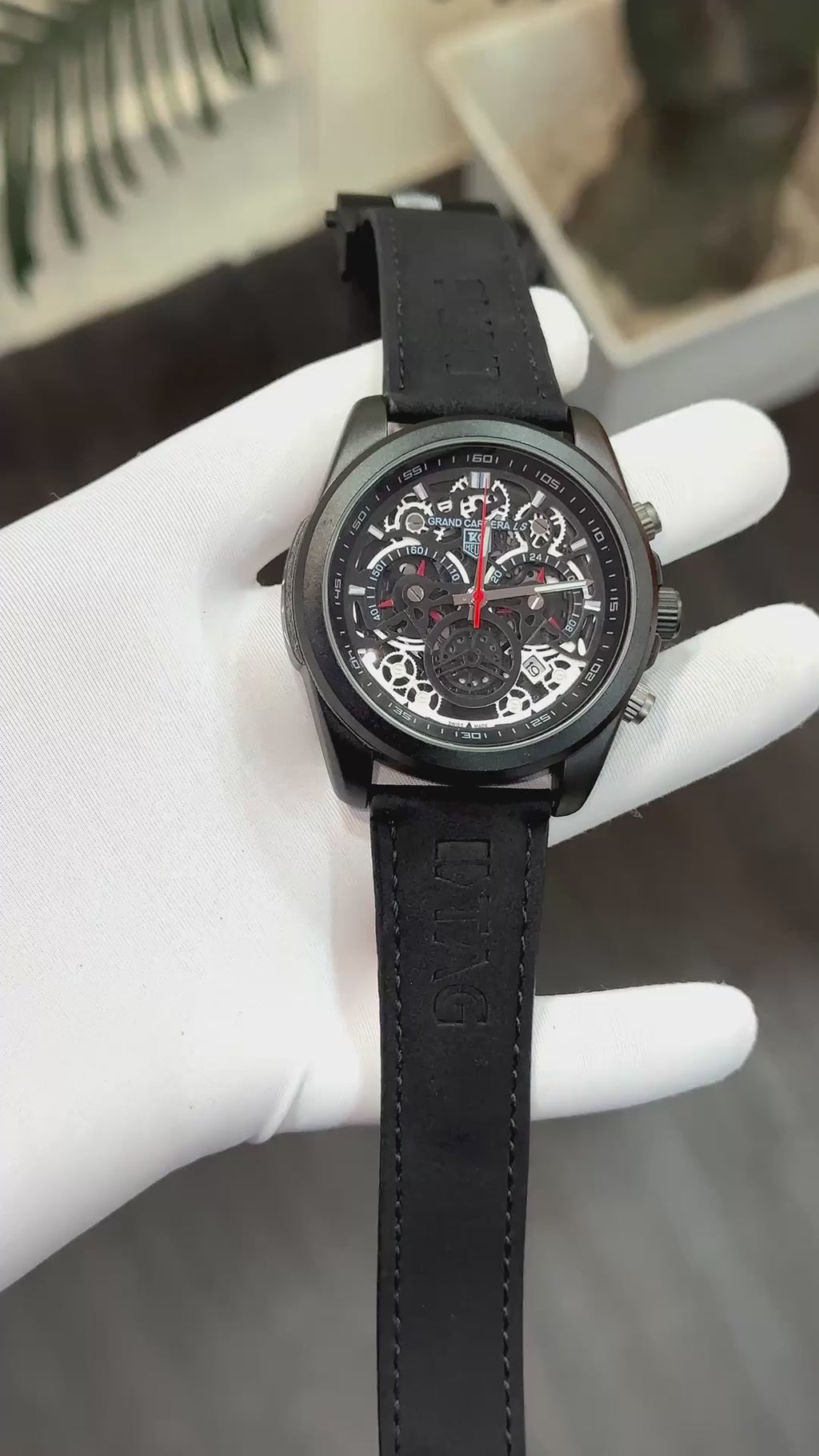 *Product Name :* TAG- HEUER CR7