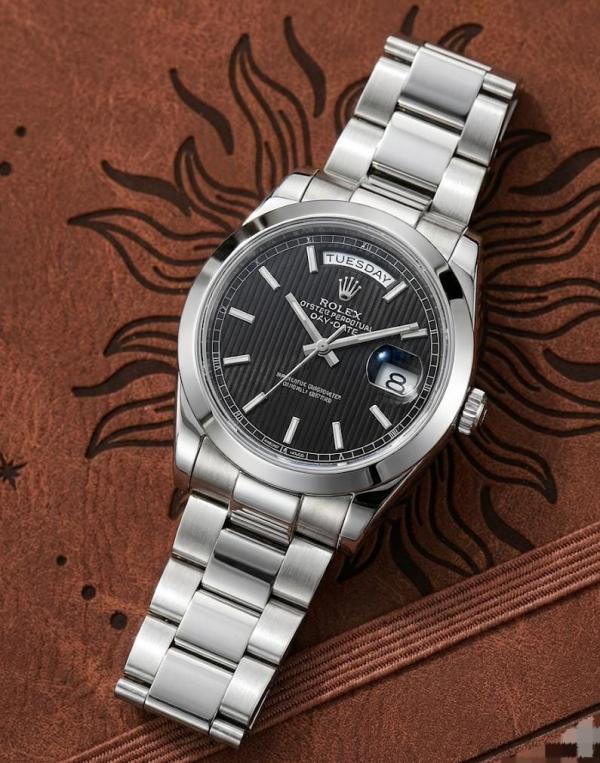 ROLEX DAY - DATE
